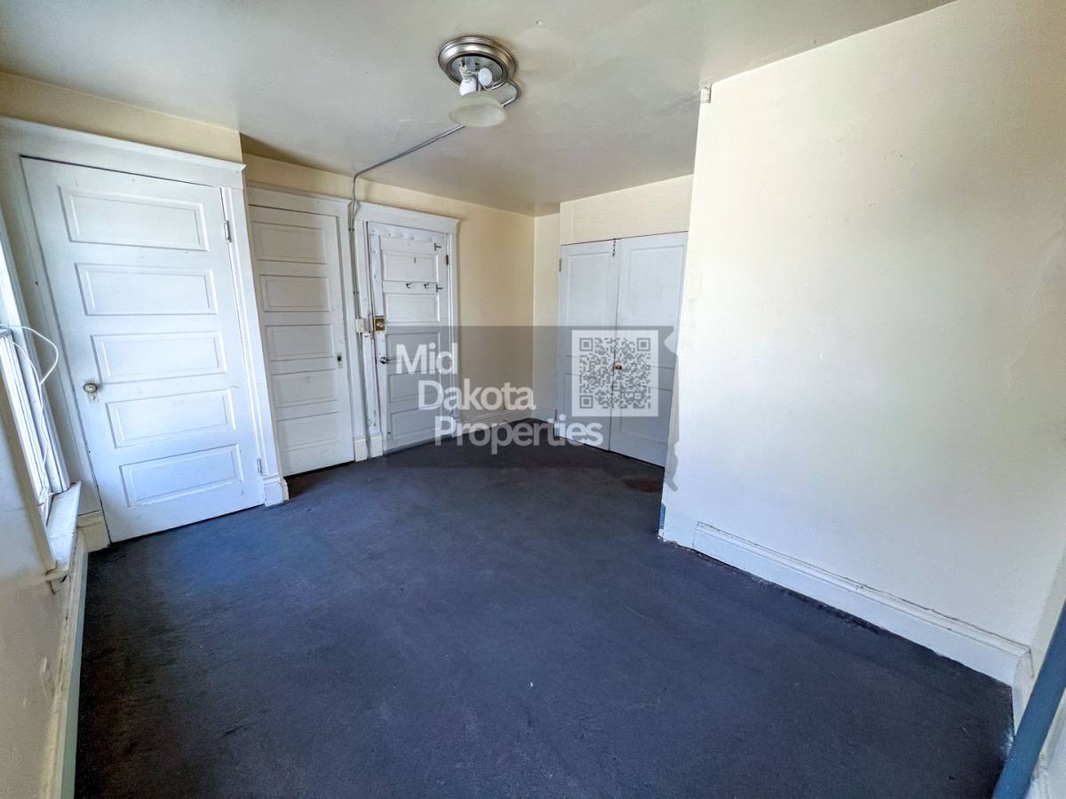 Apartment for rent at 509 W 3rd, Mitchell, SD 57301