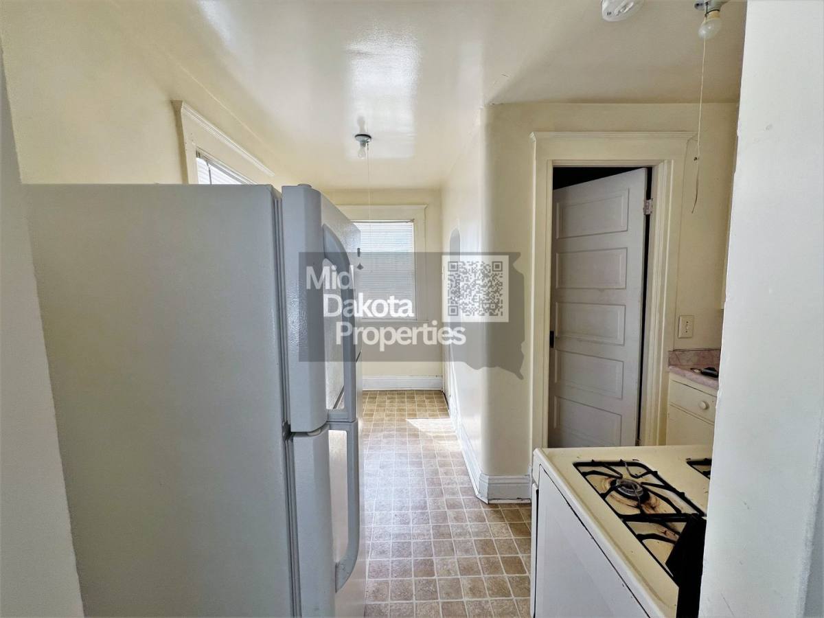 Apartment for rent at 509 W 3rd, Mitchell, SD 57301