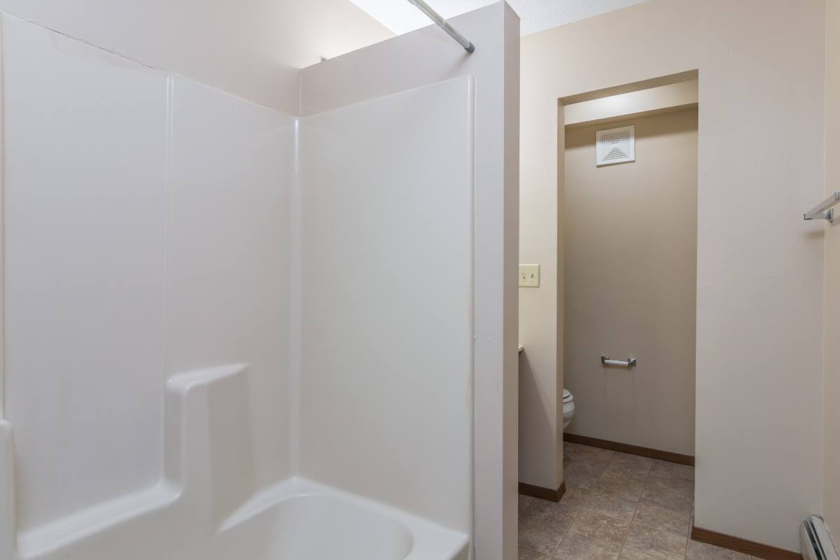 Apartment for rent at 4901 S Macarthur Lane, Sioux Falls, SD 57108