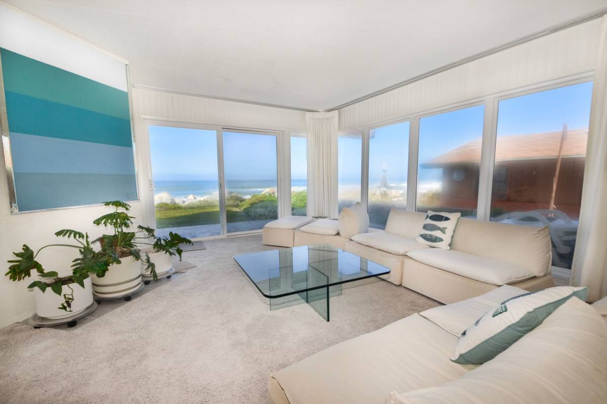 Apartment for rent at 1300 Seacoast Dr, Imperial Beach, CA 91932