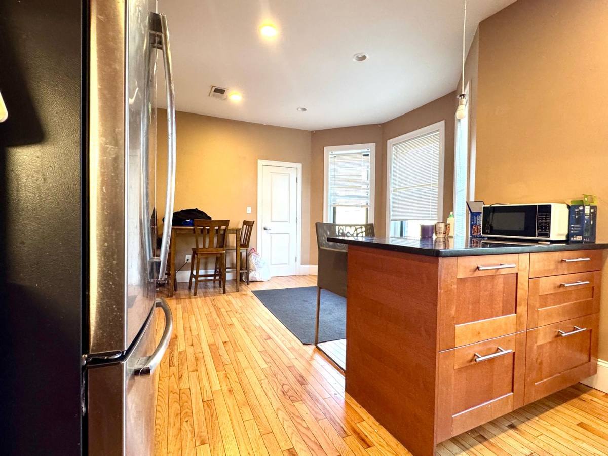 House for rent at 28 Lothian Rd #2, Brighton, MA 02135