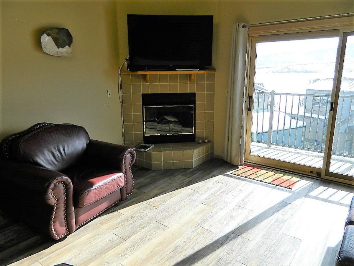 Condo for rent at 1650 Lakeview Dr #E301, Frisco, CO 80443