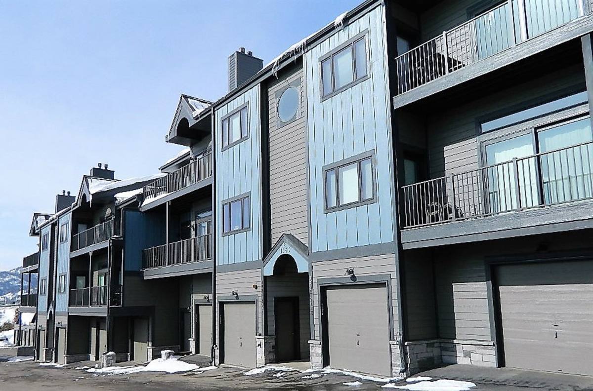 Condo for rent at 1650 Lakeview Dr #E301, Frisco, CO 80443