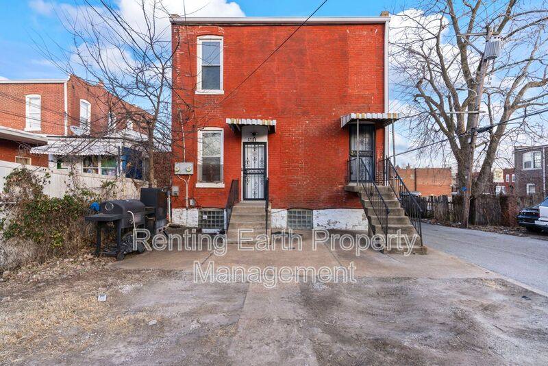 Apartment for rent at 4141 Oregon #B, Saint Louis, MO 63118