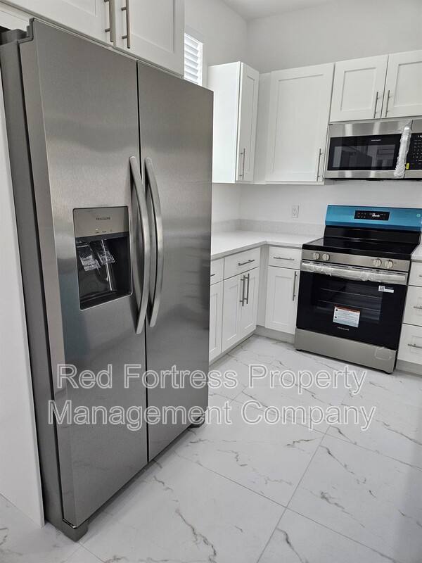 Apartment for rent at 5146 Centennial Blvd, Lehigh Acres, FL 33971