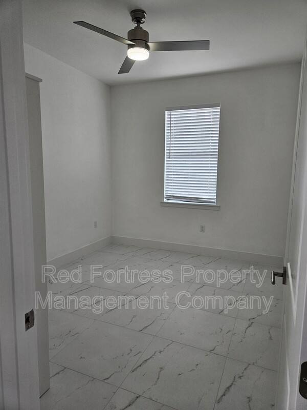 Apartment for rent at 5146 Centennial Blvd, Lehigh Acres, FL 33971