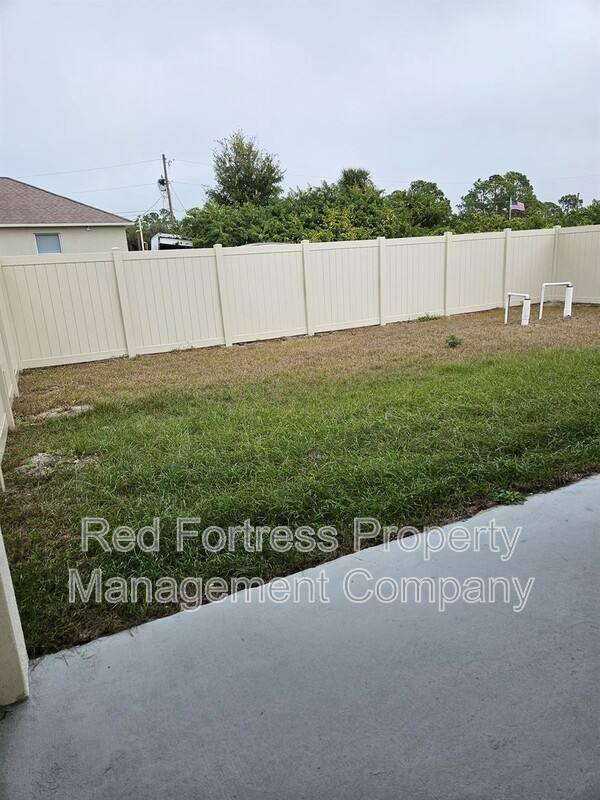 Apartment for rent at 5146 Centennial Blvd, Lehigh Acres, FL 33971