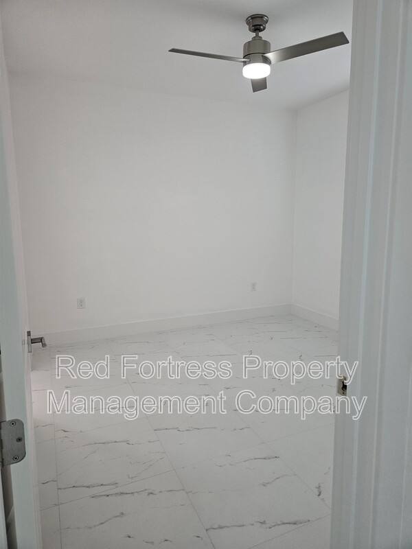 Apartment for rent at 5148 Centennial Blvd, Lehigh Acres, FL 33971