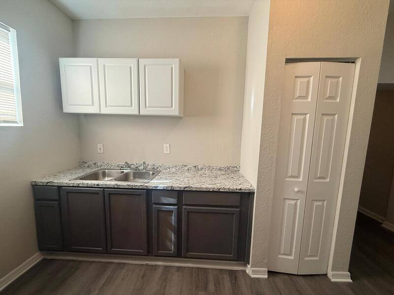 Apartment for rent at 1128 Van Buren St #1, Jacksonville, FL 32206