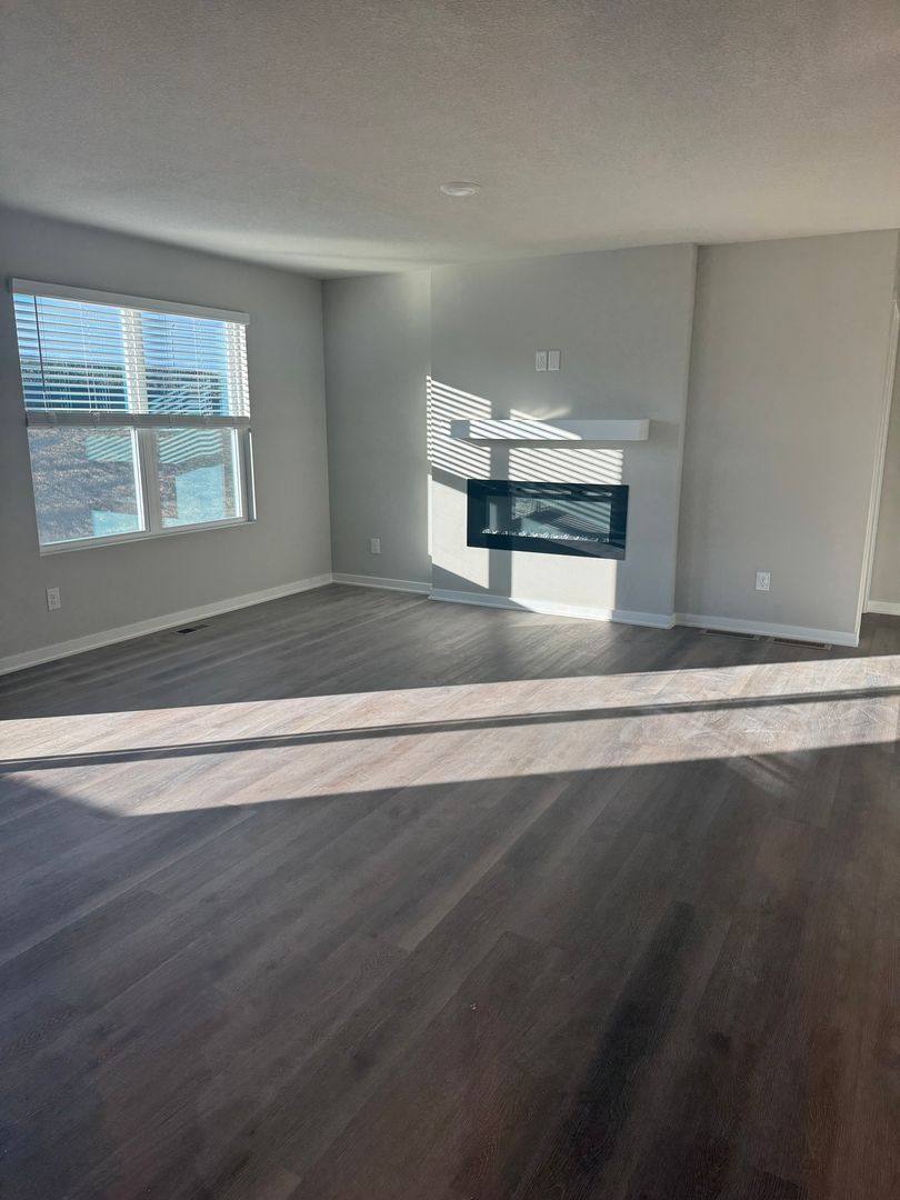 House for rent at 12660 S 204th Ave, Gretna, NE 68028