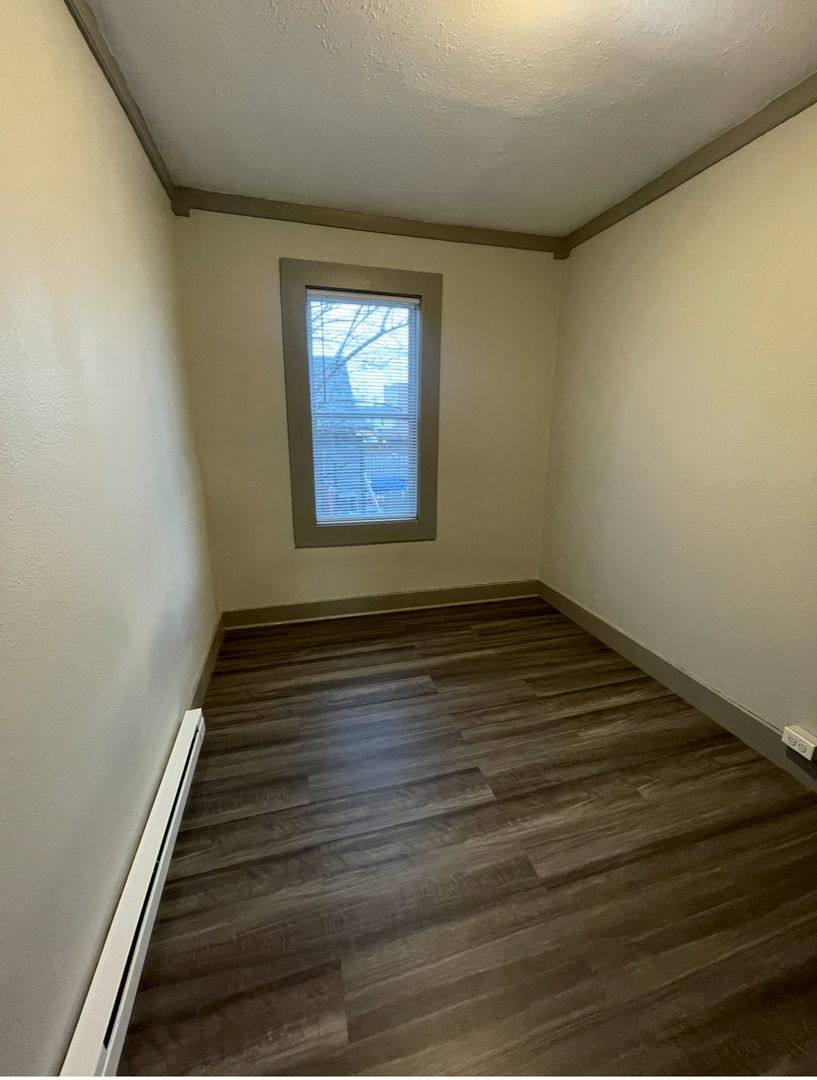 Apartment for rent at 1108 Rose St, La Crosse, WI 54603
