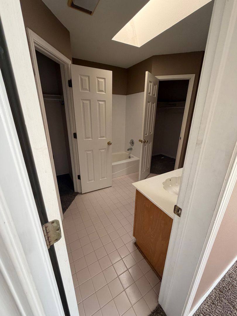 House for rent at 3801 W Hartford St, Broken Arrow, OK 74012