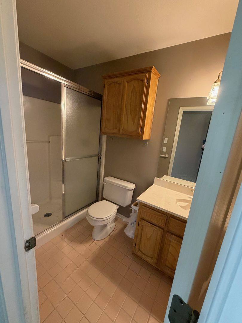 House for rent at 3801 W Hartford St, Broken Arrow, OK 74012
