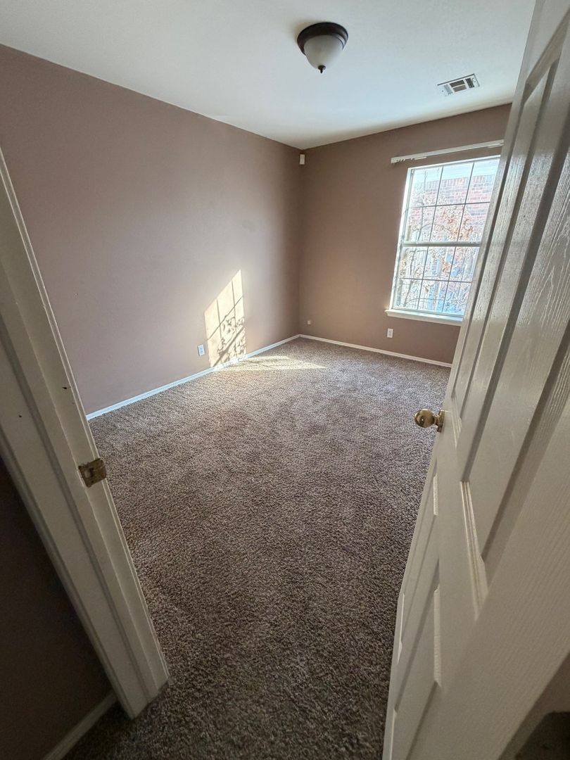 House for rent at 3801 W Hartford St, Broken Arrow, OK 74012