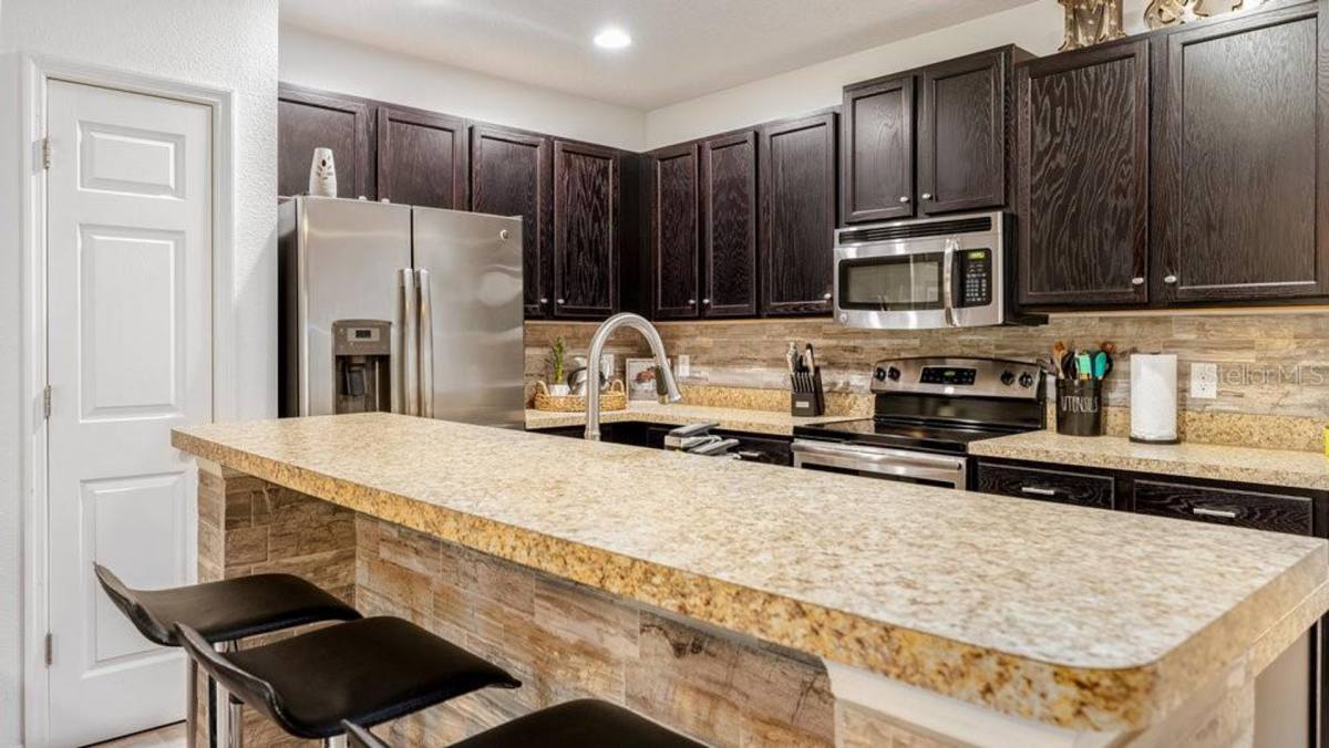 Townhouse for rent at 2896 Tanzanite Terrace, Kissimmee, FL 34758