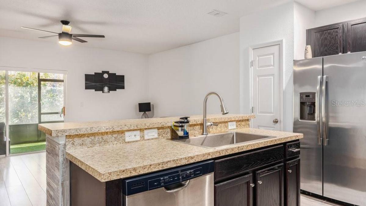 Townhouse for rent at 2896 Tanzanite Terrace, Kissimmee, FL 34758