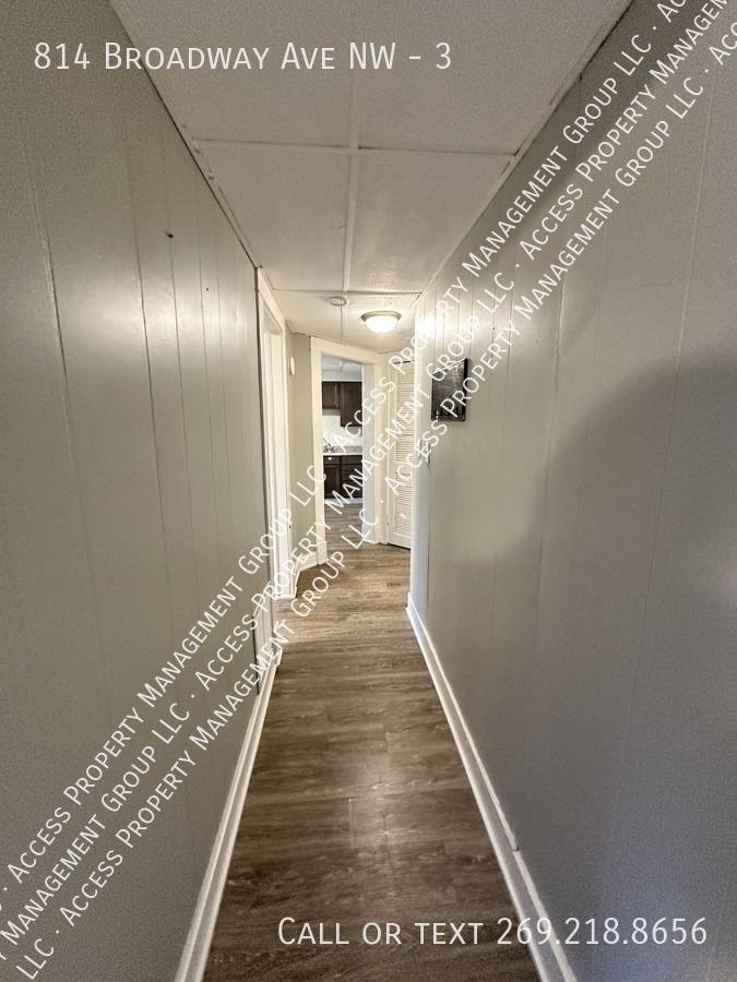 Apartment for rent at 814 Broadway Ave NW #3, Grand Rapids, MI 49504