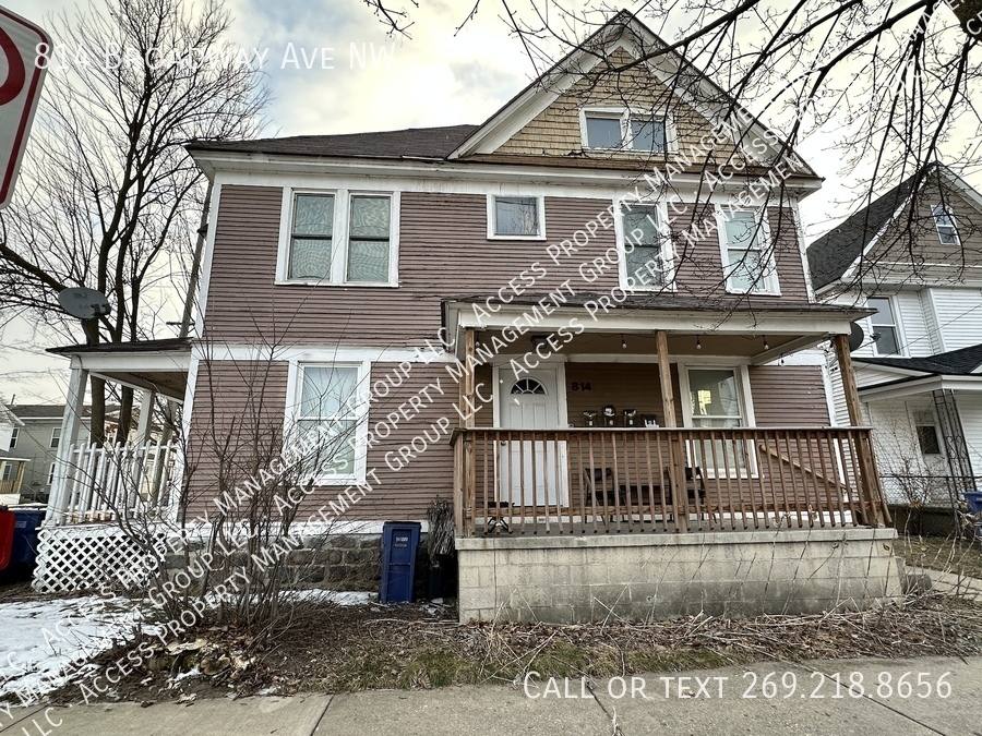 Apartment for rent at 814 Broadway Ave NW #3, Grand Rapids, MI 49504
