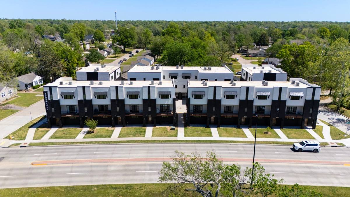 Condo for rent at 3769 S Riverside Dr, Tulsa, OK 74105