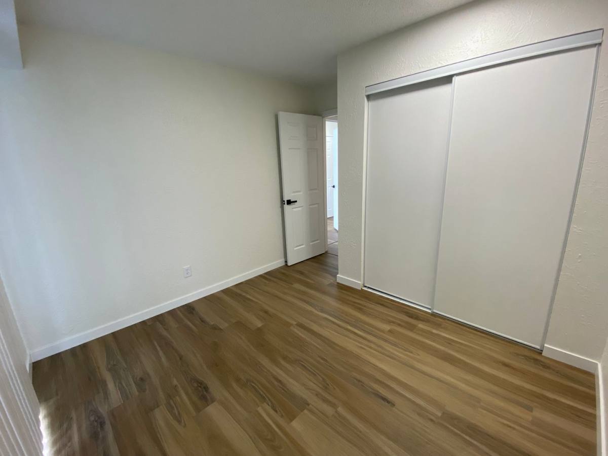 Apartment for rent at 2524 Highway 100 S, Minneapolis, MN 55416