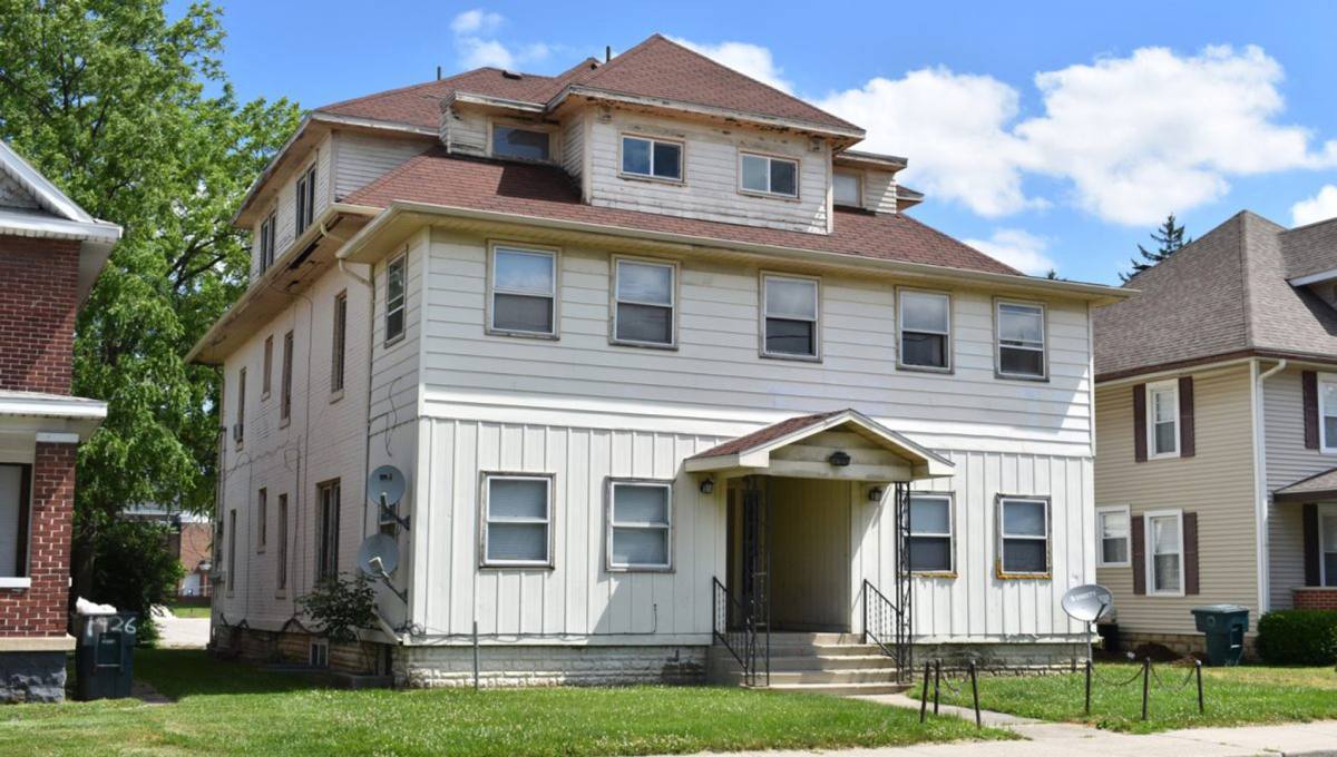 Apartment for rent at 1924 W Jackson St #5, Muncie, IN 47303