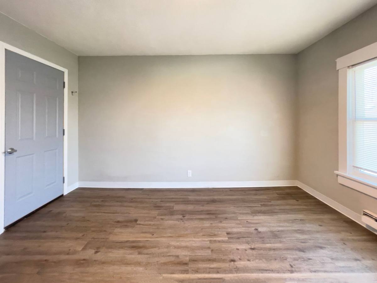 Apartment for rent at 1924 W Jackson St #5, Muncie, IN 47303