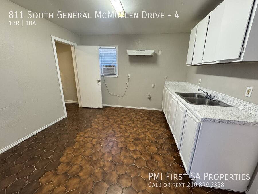 Apartment for rent at 811 S General McMullen Dr #4, San Antonio, TX 78237