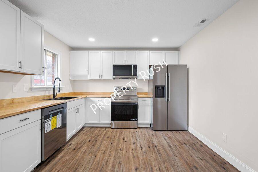 Apartment for rent at 3336 Gundy Dr #B, Chattanooga, TN 37419