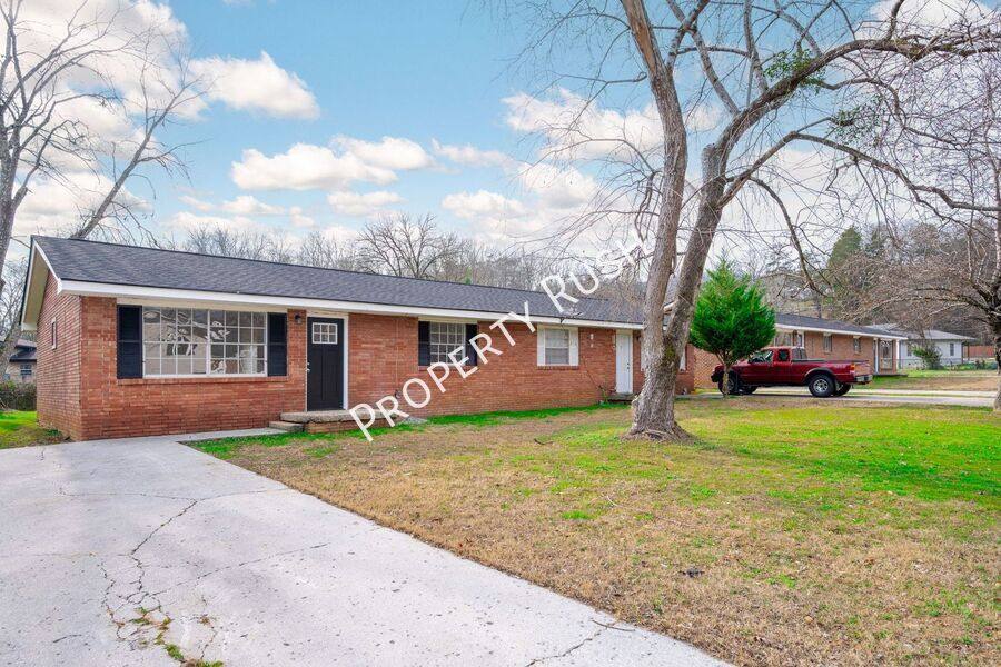 Apartment for rent at 3336 Gundy Dr #B, Chattanooga, TN 37419