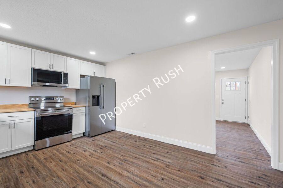 Apartment for rent at 3336 Gundy Dr #B, Chattanooga, TN 37419