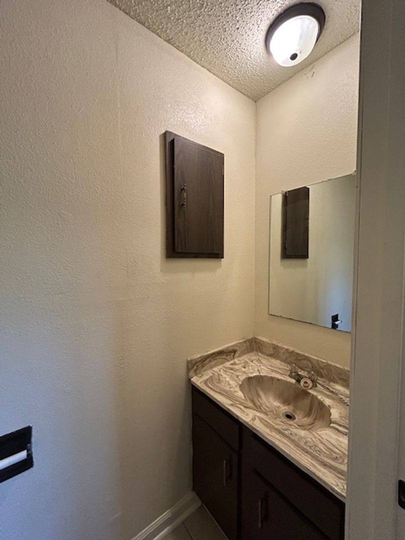 Apartment for rent at 14020 Tiger Bend Rd, Baton Rouge, LA 70817