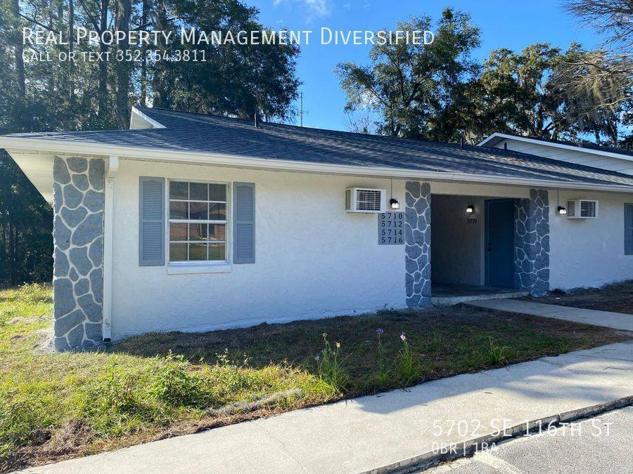 Apartment for rent at 5702 SE 116th St, Belleview, FL 34420