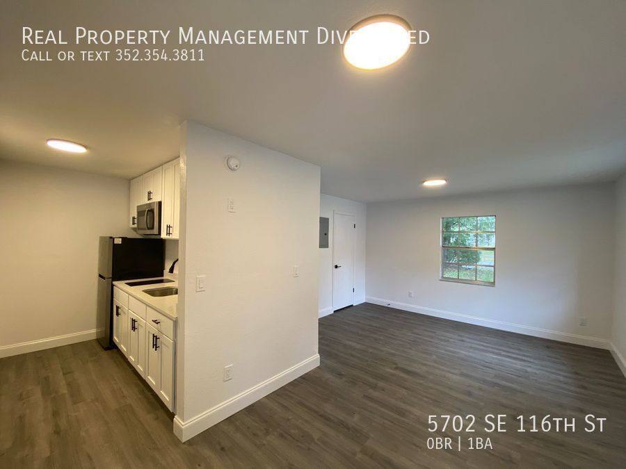 Apartment for rent at 5702 SE 116th St, Belleview, FL 34420