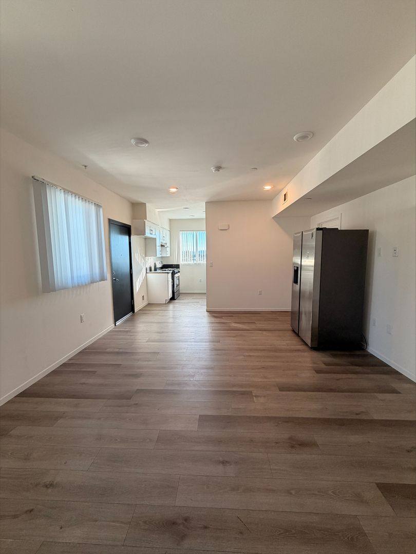 Apartment for rent at 15528 Rayen St, North Hills, CA 91343