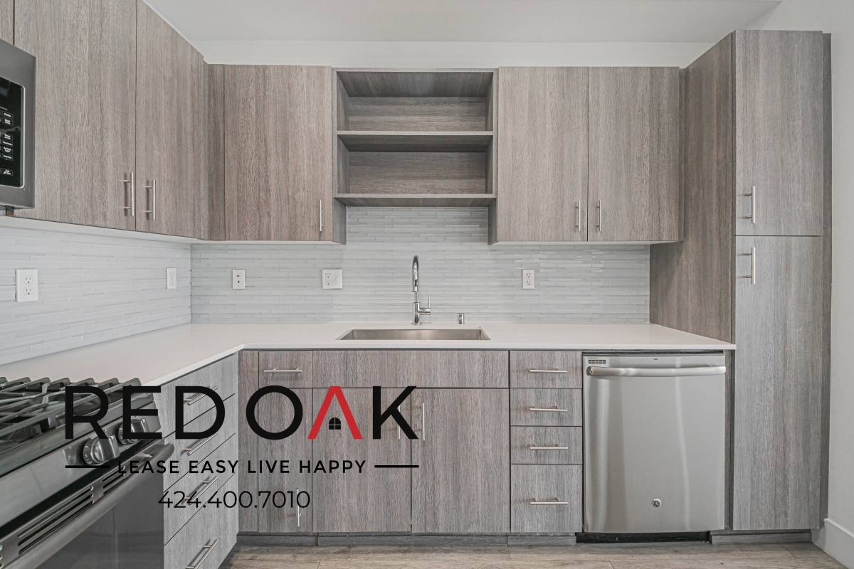 Condo for rent at 1331 W 7th St #417, Los Angeles, CA 90017