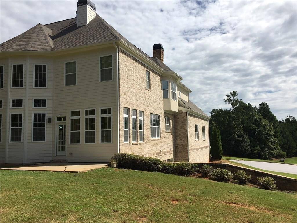 House for rent at 5575 Toccoa Dr, Douglasville, GA 30135