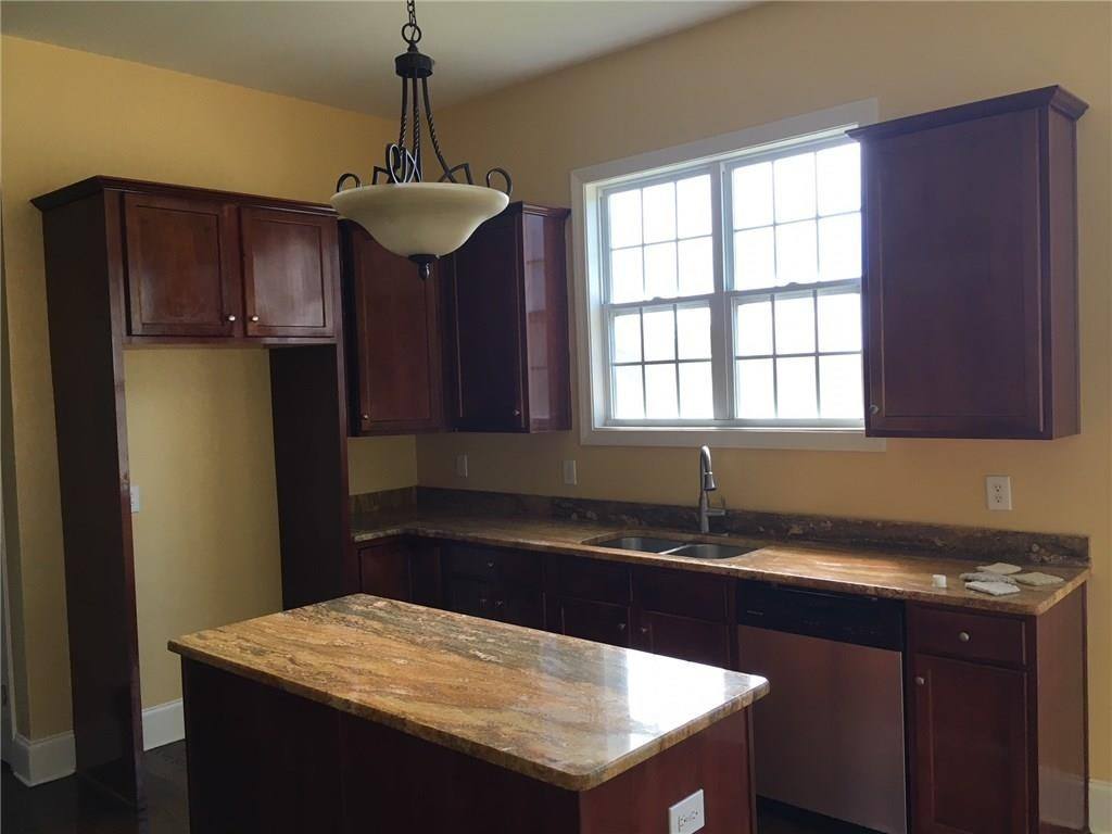 House for rent at 5575 Toccoa Dr, Douglasville, GA 30135