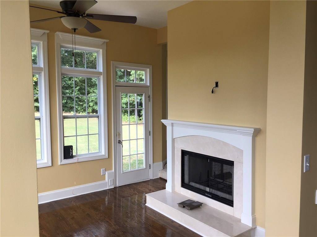 House for rent at 5575 Toccoa Dr, Douglasville, GA 30135