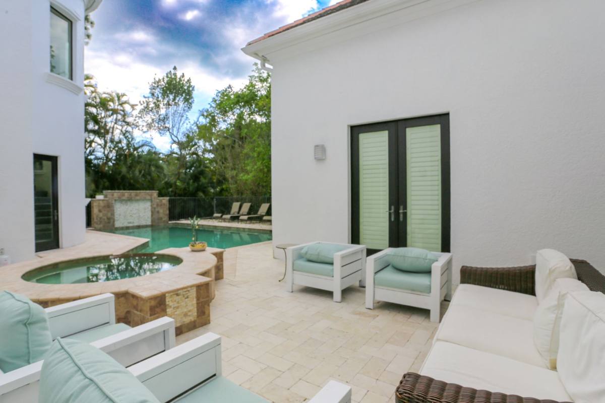 House for rent at 1412 Hemingway Place, Naples, FL 34103
