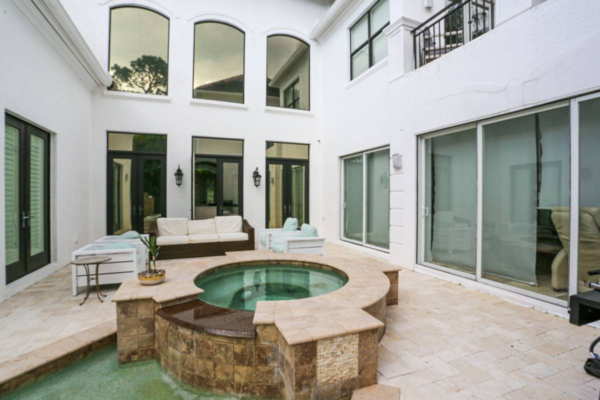 House for rent at 1412 Hemingway Place, Naples, FL 34103