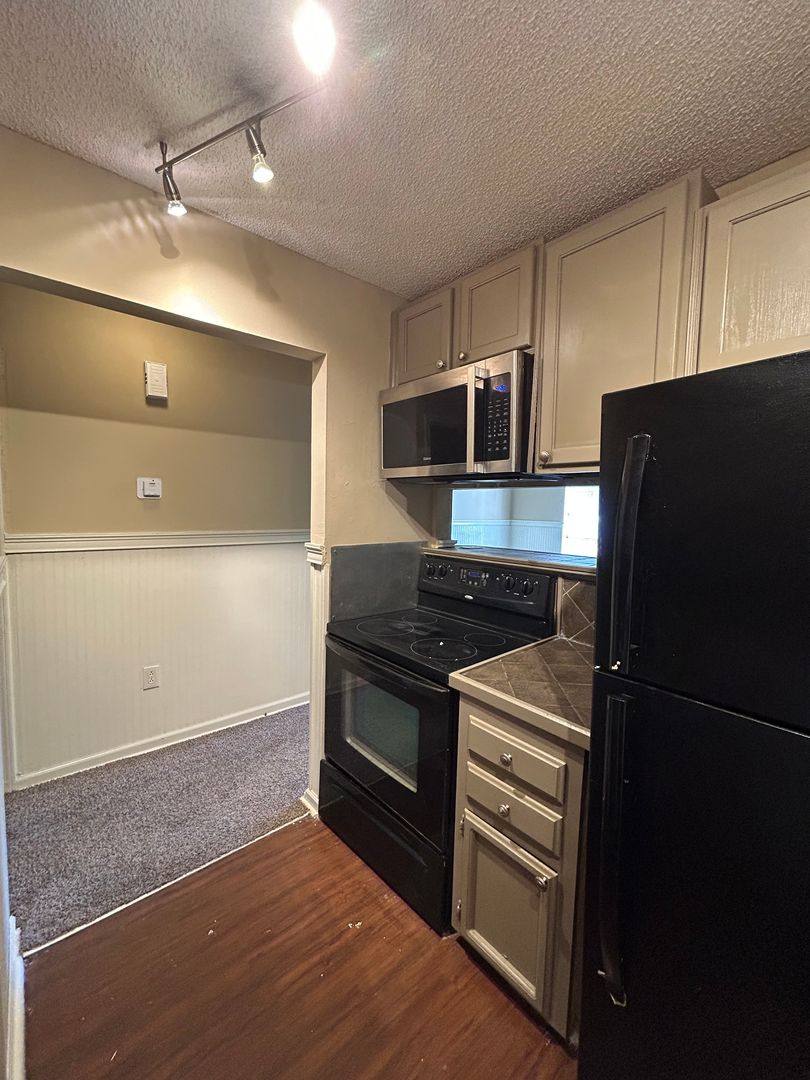 Apartment for rent at 9131A 9149B Ridge Pecan Dr, Baton Rouge, LA 70810