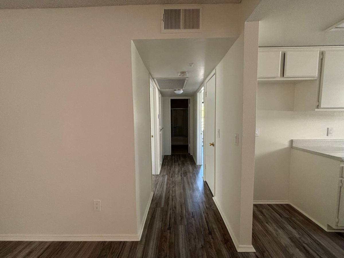 Apartment for rent at 1232-1234 Orange Grove Ave, Glendale, CA 91205
