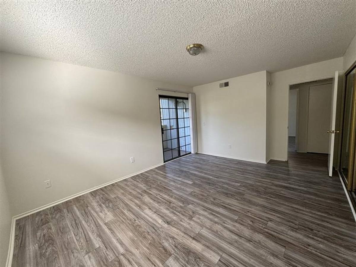 Apartment for rent at 1232-1234 Orange Grove Ave, Glendale, CA 91205