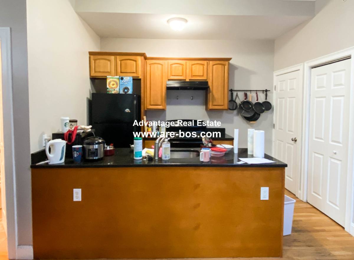 Apartment for rent at 23 Saint Lukes Rd #8, Allston, MA 02134