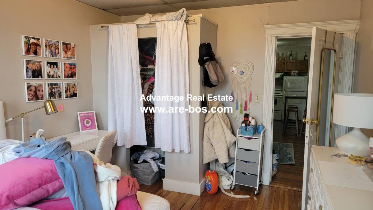 Apartment for rent at 1056 Commonwealth Ave #31, Boston, MA 02215