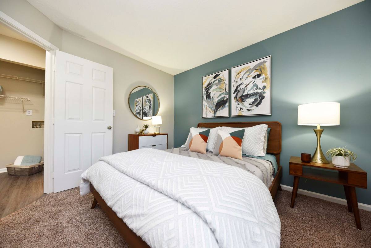 Apartment for rent at 7938 Island Club Dr, Indianapolis, IN 46214