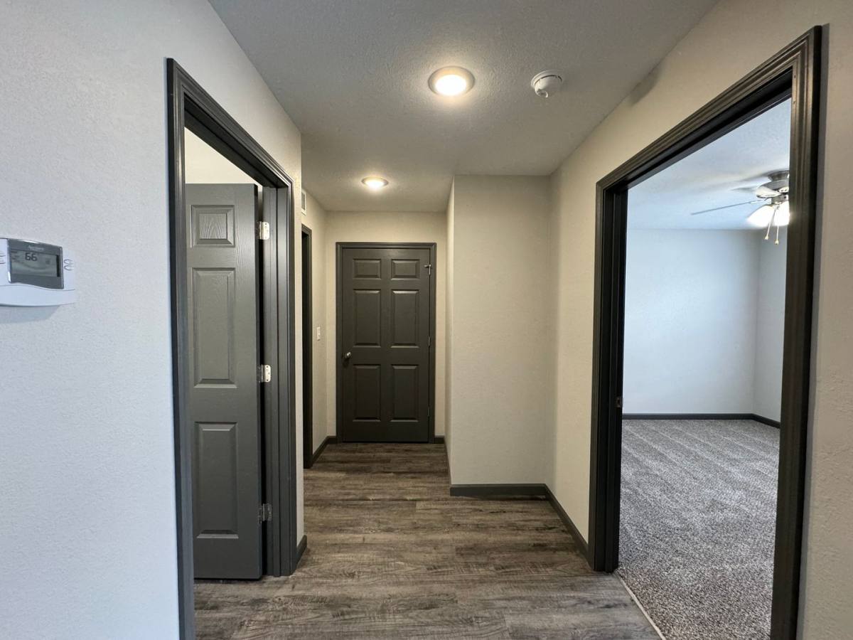Apartment for rent at 2 Longview Circle, Montgomery City, MO 63361