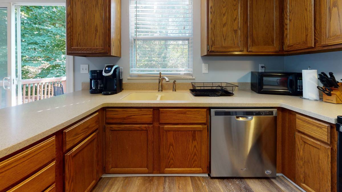 Apartment for rent at 6819 Morganford Rd, Charlotte, NC 28211