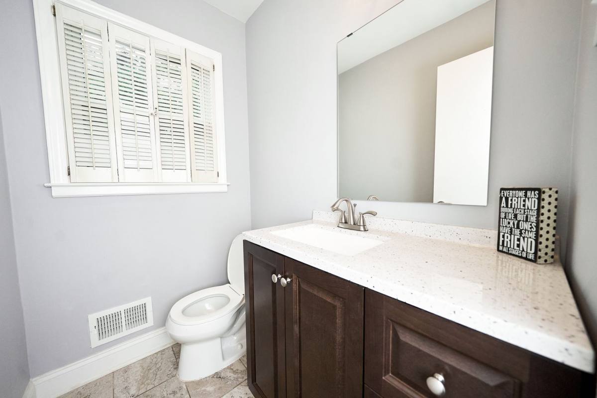 Apartment for rent at 2401 Knickerbocker Dr, Charlotte, NC 28212
