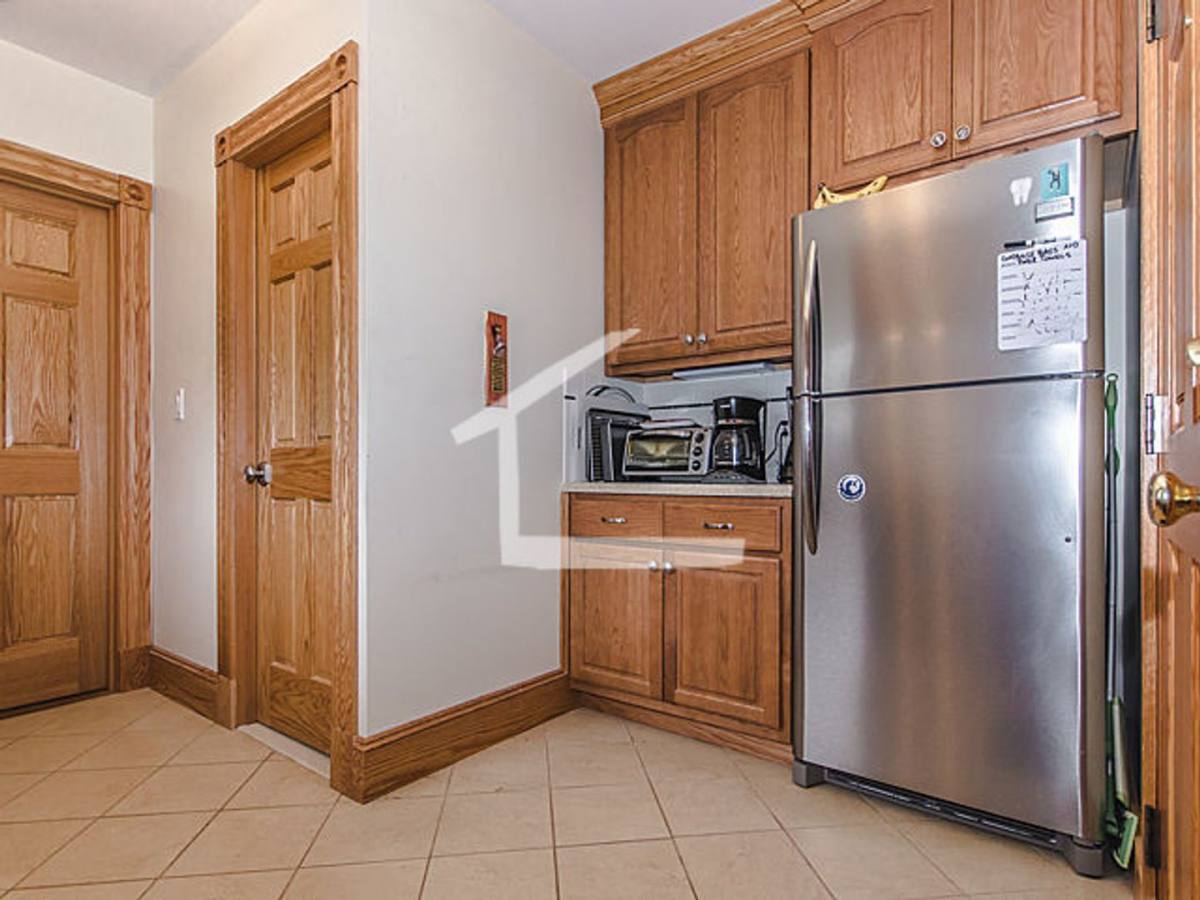 Apartment for rent at 16 S Russell #2, Boston, MA 02114